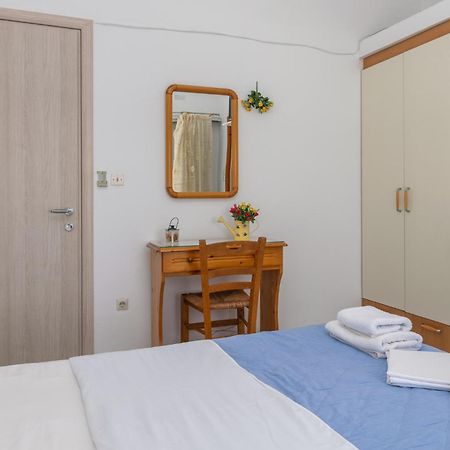Soulis Studios アダマス 部屋 写真